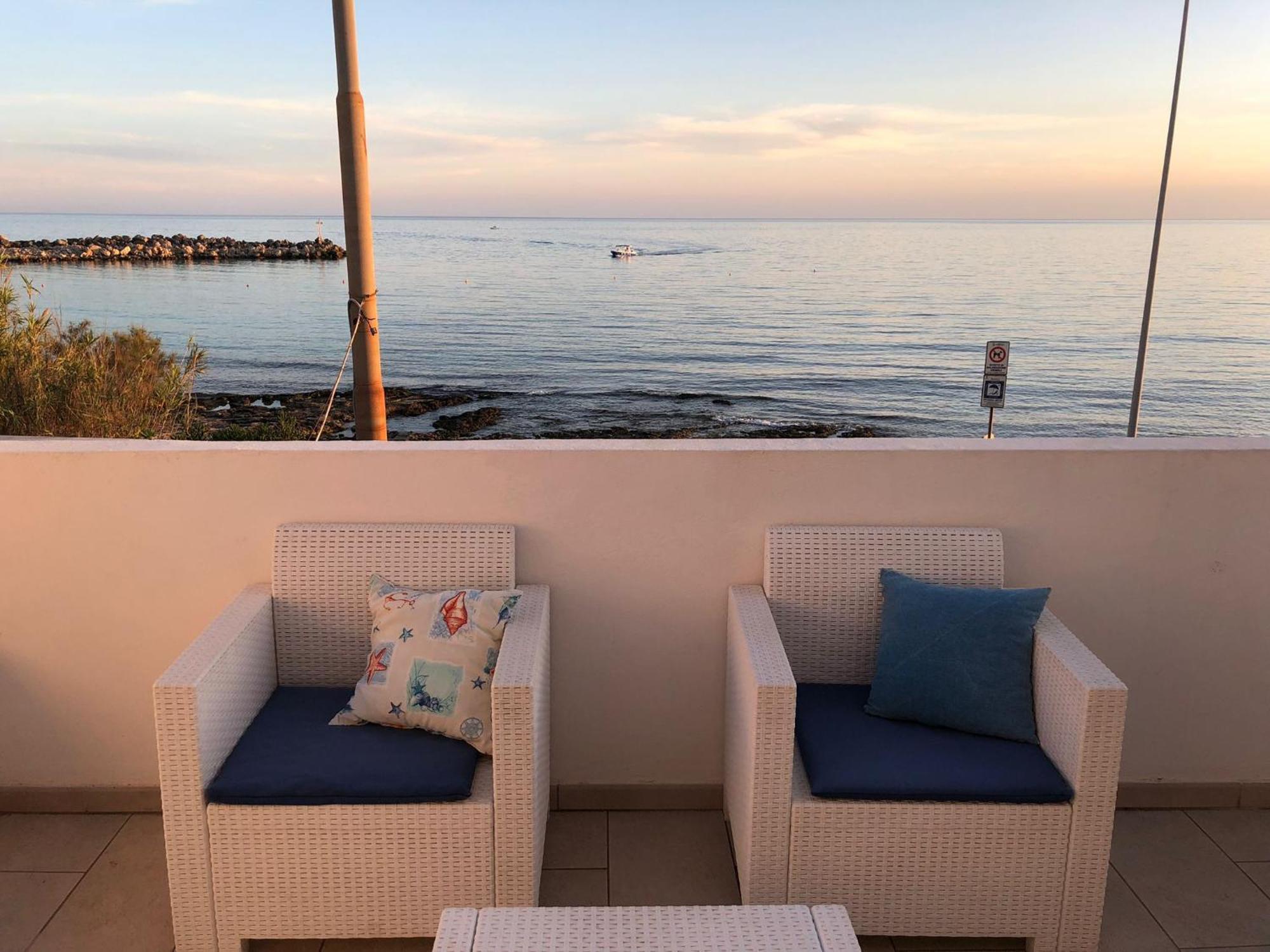 Casa Fronte Mare A Torre Vado Villa ภายนอก รูปภาพ