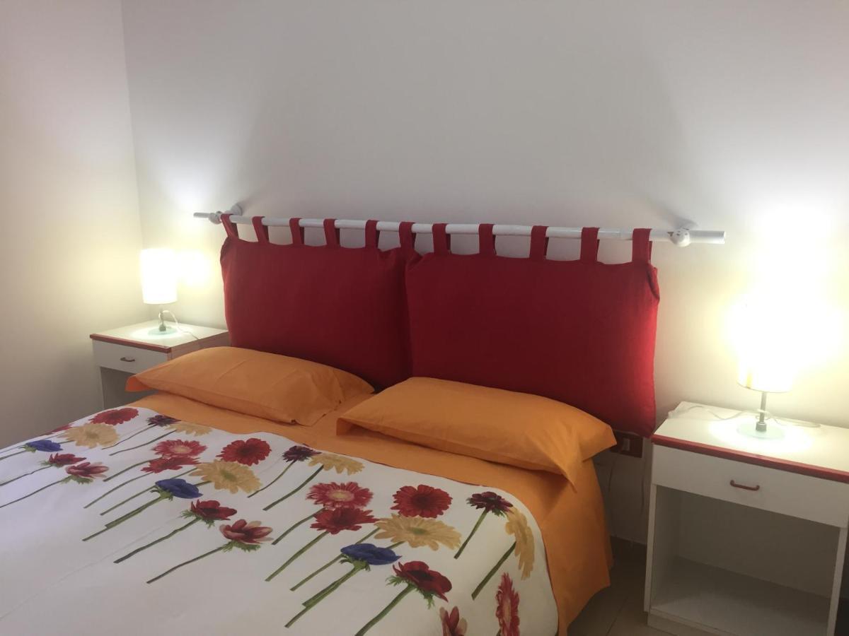 Casa Fronte Mare A Torre Vado Villa ภายนอก รูปภาพ